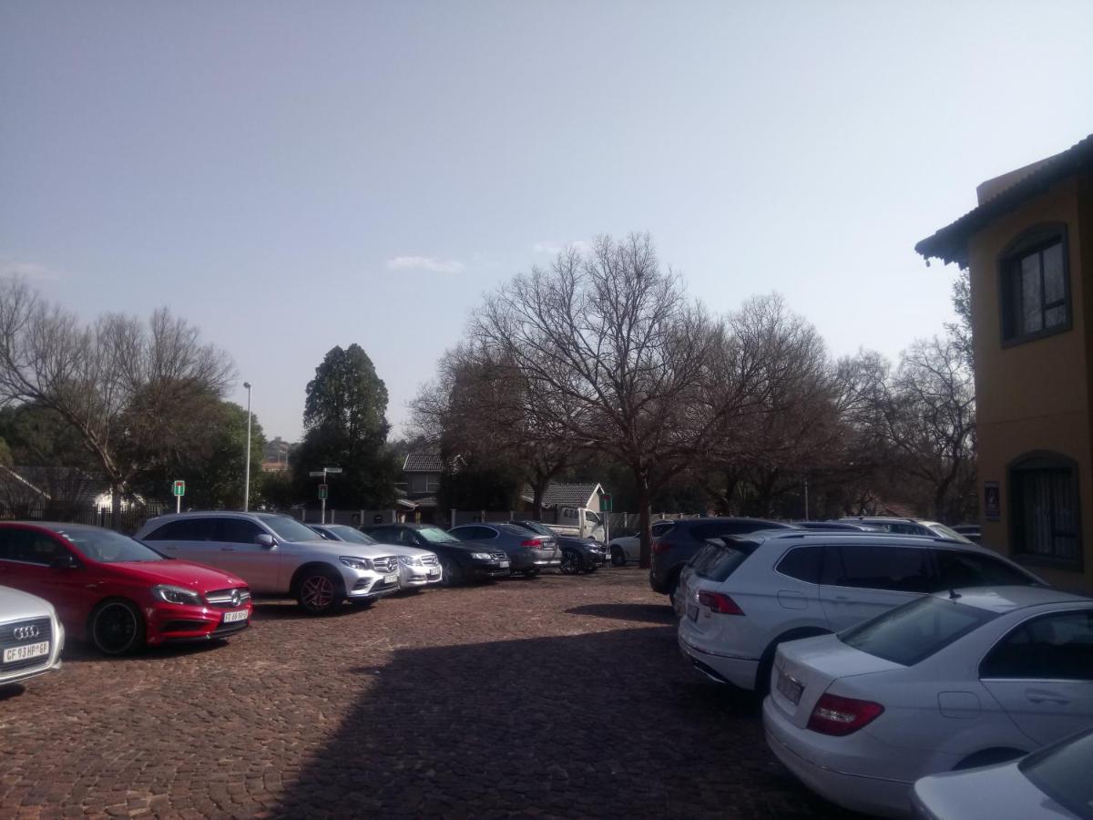 Benvenuto Hotel & Conference Centre Johannesburg Exterior foto